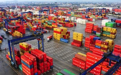 Terminal Santos Brasil no Porto de Santos. Terminal Santos Brasil no Porto de Santos.